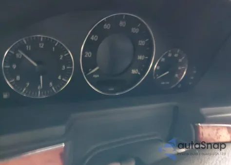 2006 Mercedes-Benz E 350 4Matic z USA, uszkodzony, nr VIN WDBUF87J46X186881